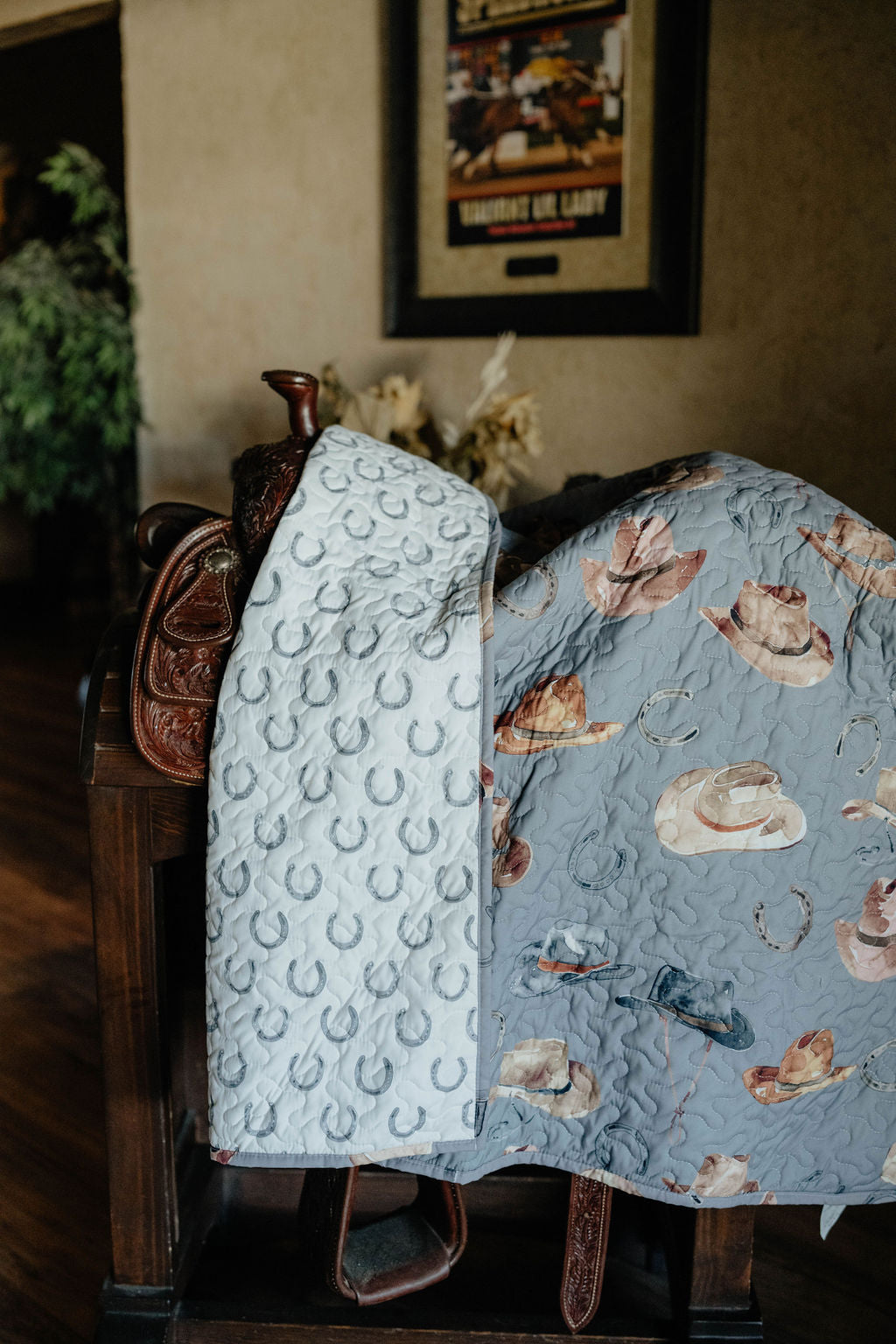 Cowboy Hat Quilt in Charcoal