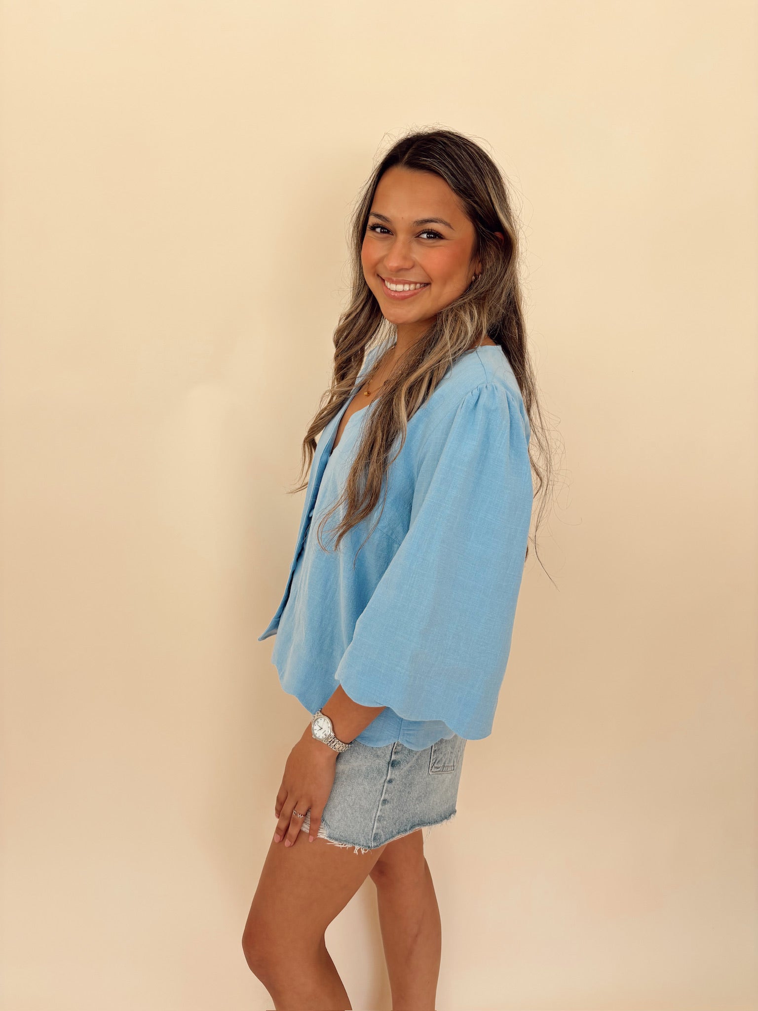 Scallop Half Sleeve Button-down Blouse