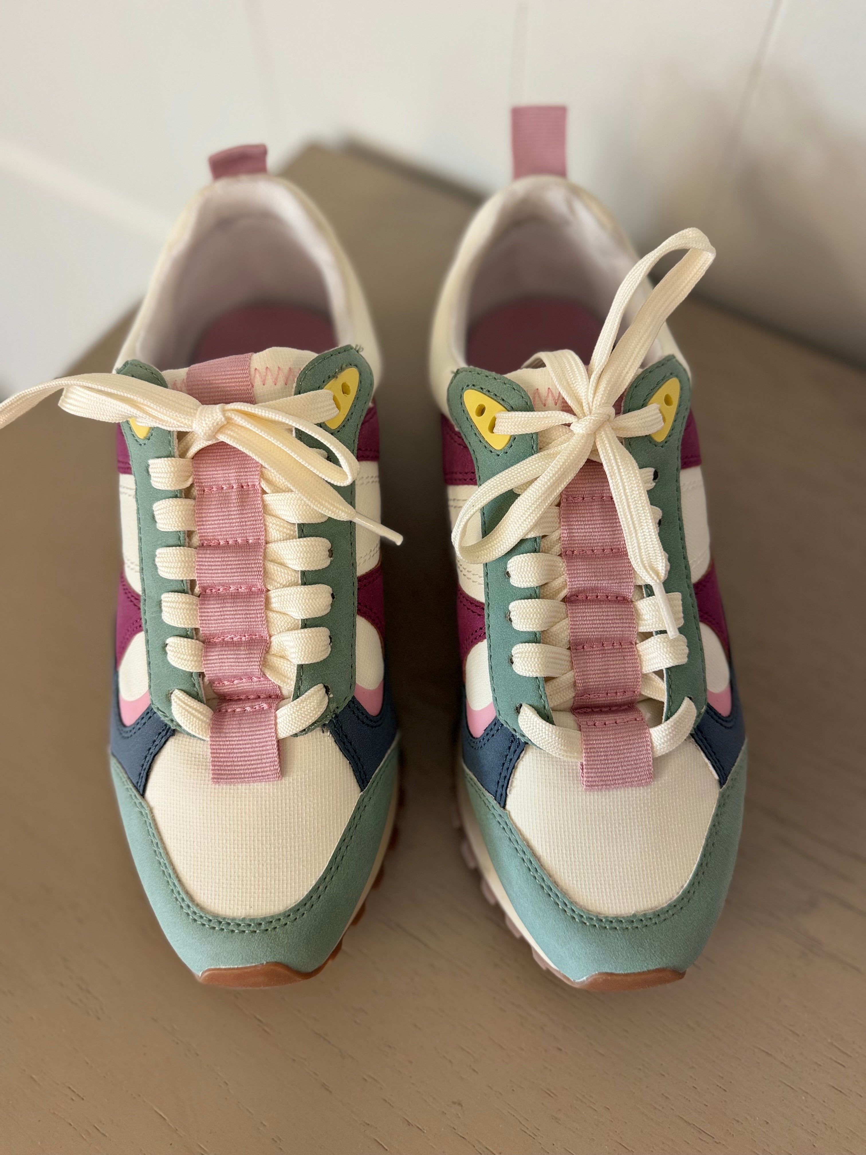 Willa Sneaker by Matisse