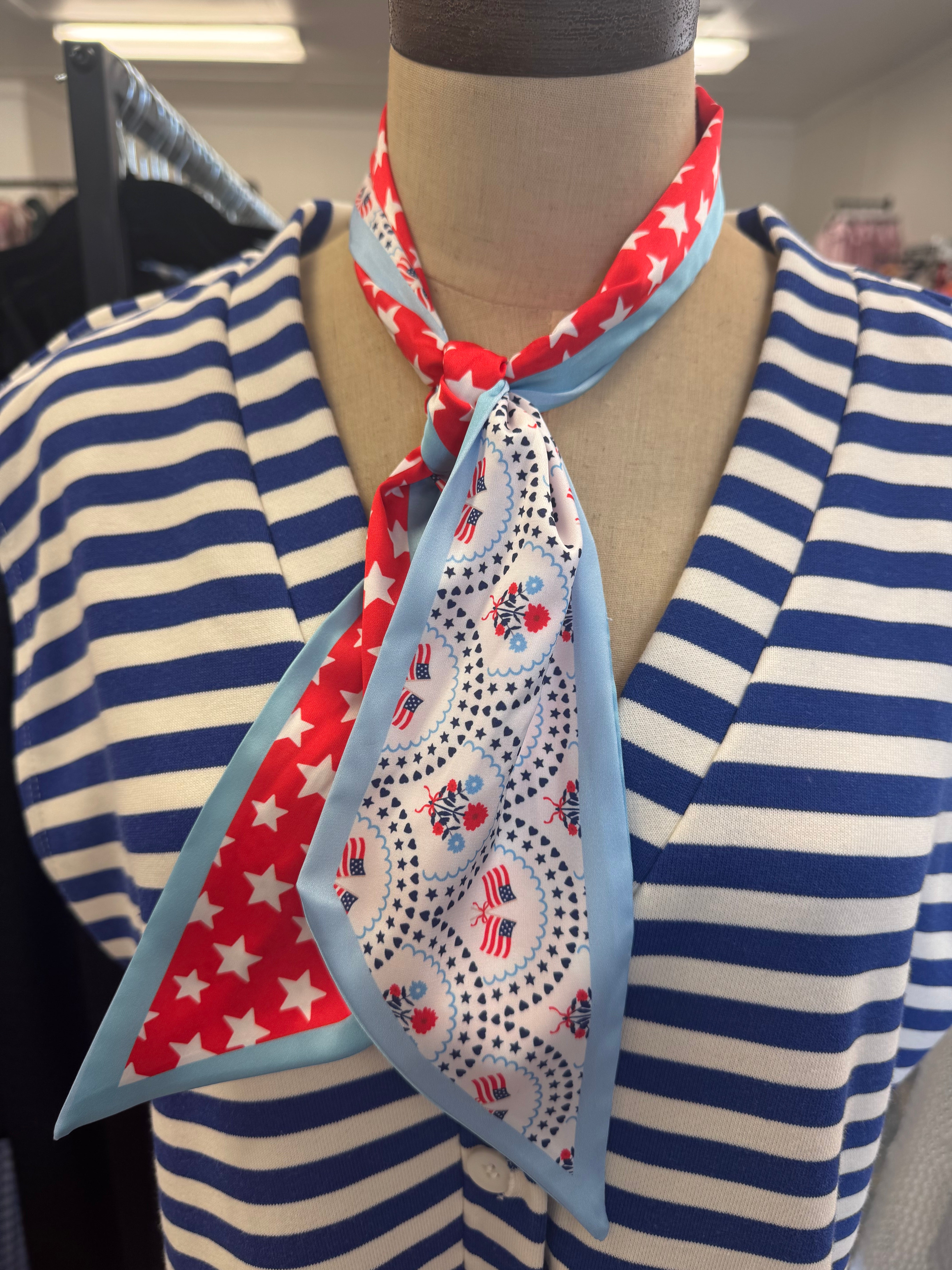 Twirl & Tie Scarf All American Darling
