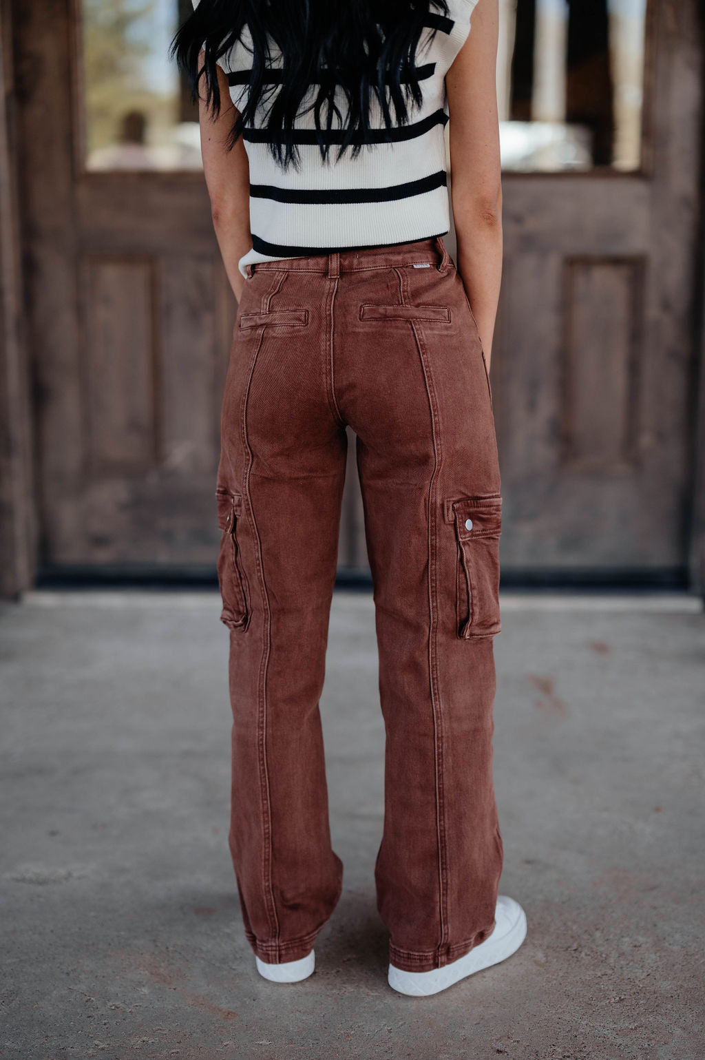 High Rise Cargo Straight Pants in Expresso