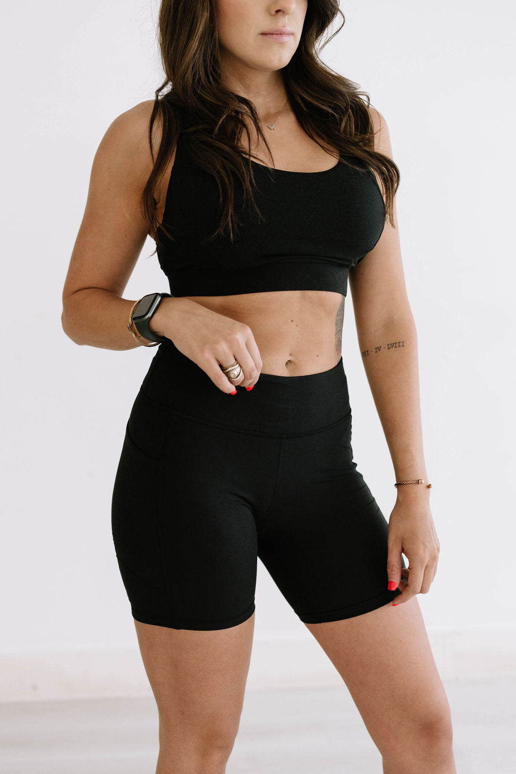 Active Criss Cross Sportsbra in Black